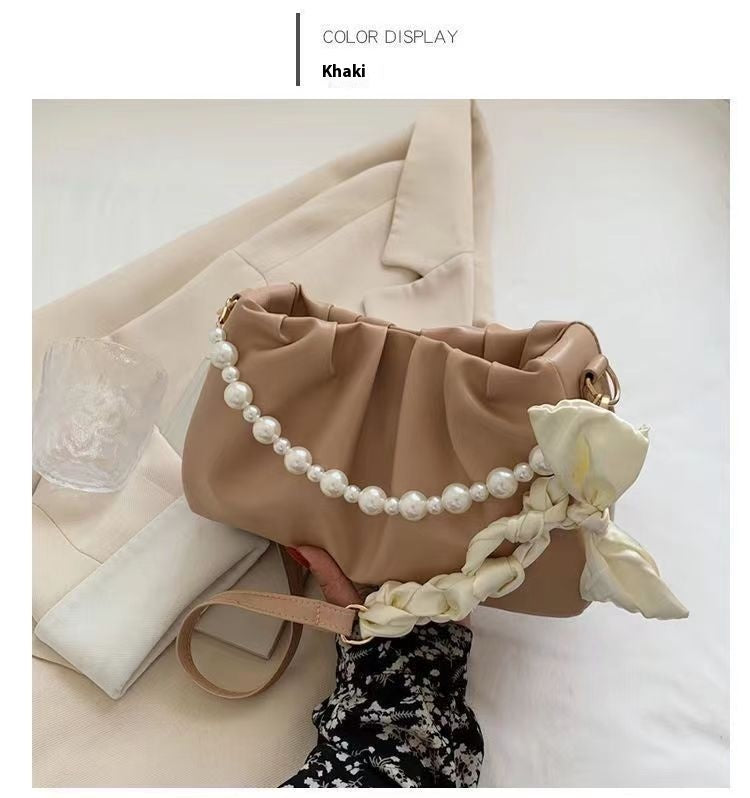 New Summer High-grade Pearl Pleated Cloud Shoulder Handbag