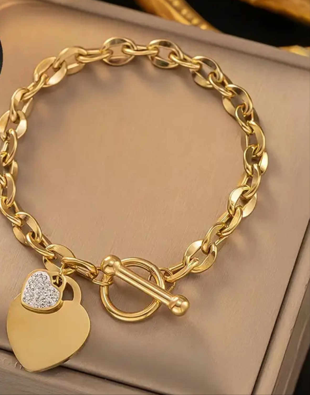 STAINLESS STEEL BRACELET WITH HEART CHARM