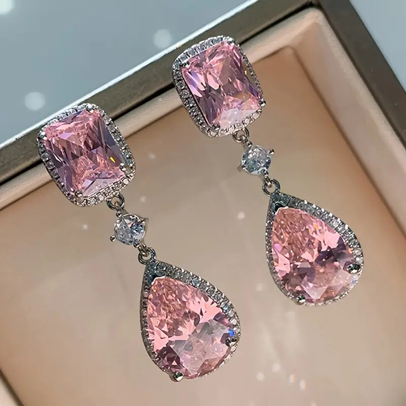SPARKLING TEARDROP EARRINGS