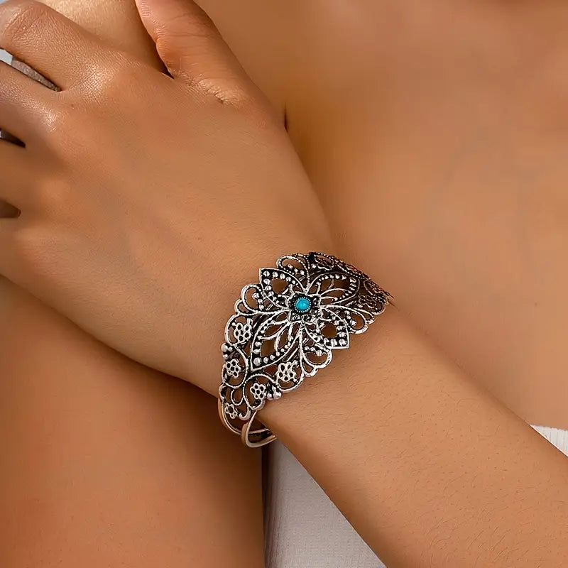 GEOMETRIC BRACELET