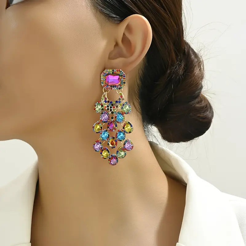 TEARDROP EARRINGS