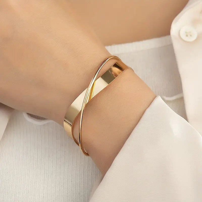 CROSSOVER BRACELET
