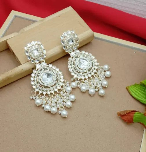 Kundan Earrings Set