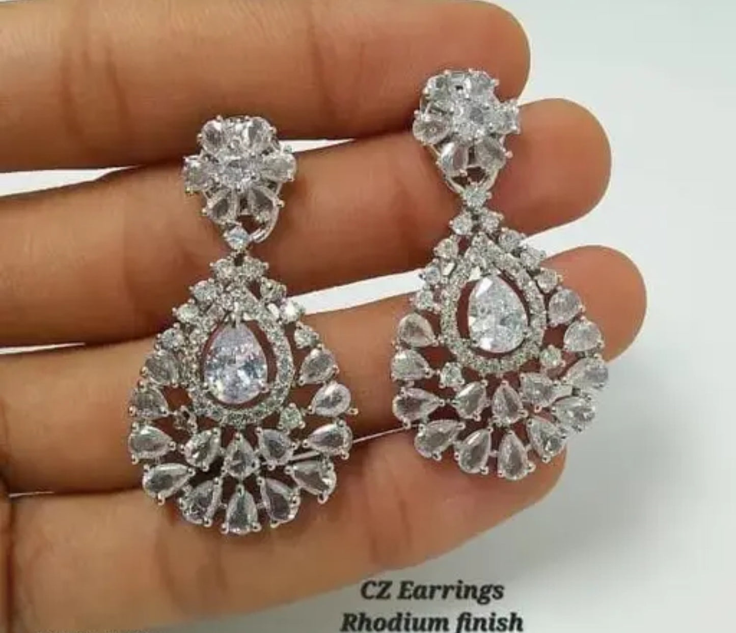 Beautiful Teardrop Earrings