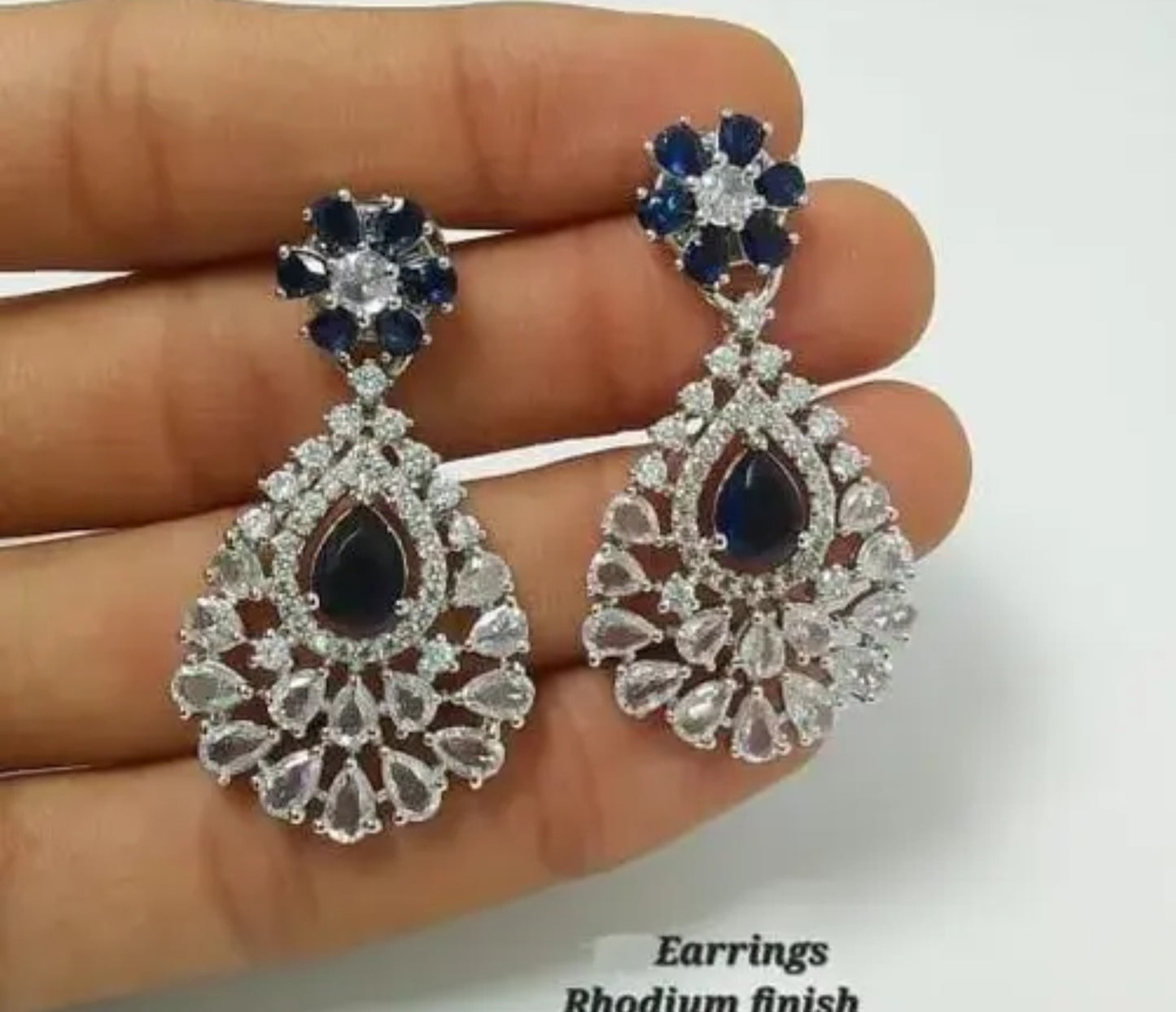 Beautiful Teardrop Earrings