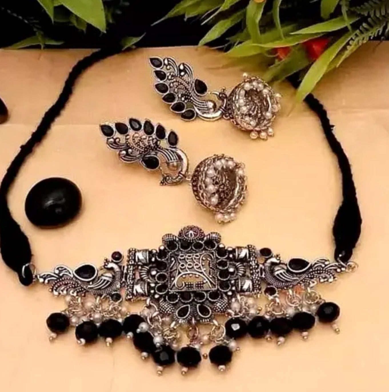 Black Pearl Jewellery Set