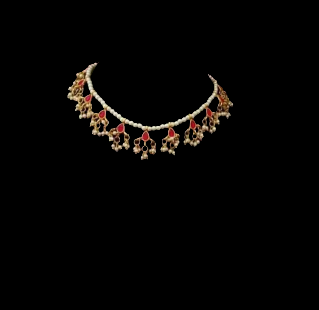 PEARL NE KLACE WITH HANGING EARRINGS