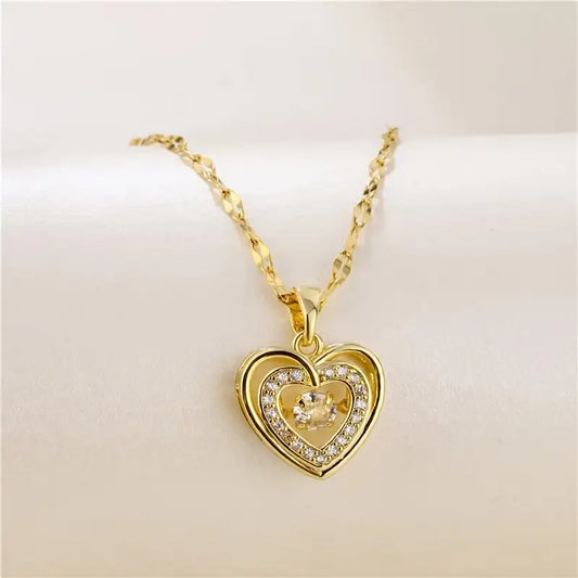 MOVING HEART NECKLACE