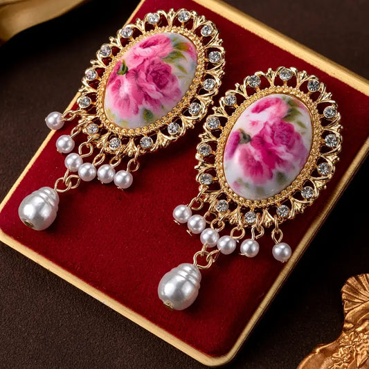 VINTAGE FLORAL PINK EARRINGS