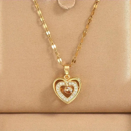 MOVING HEART NECKLACE