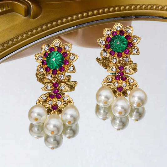FAUX PEARL TASSELS