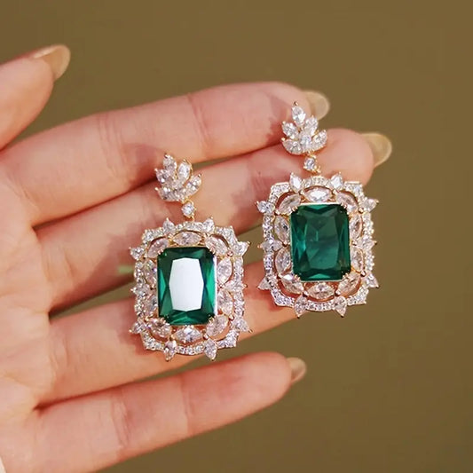 ZIRCONIA PENTANT EARRINGS