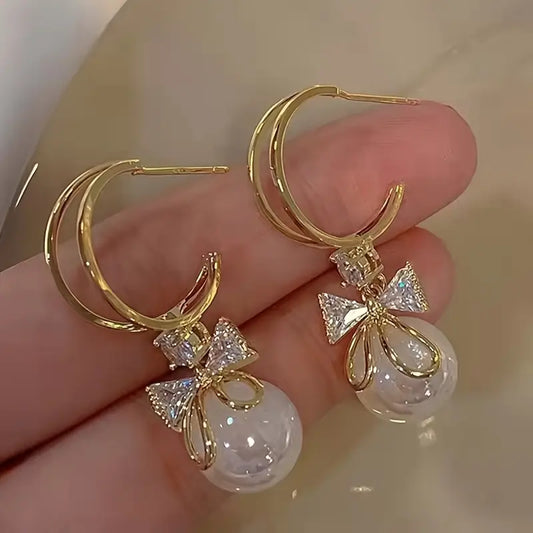 FAUX PEARL EARRINGS WITH BOW