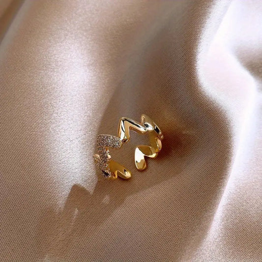 OPEN HEART RING