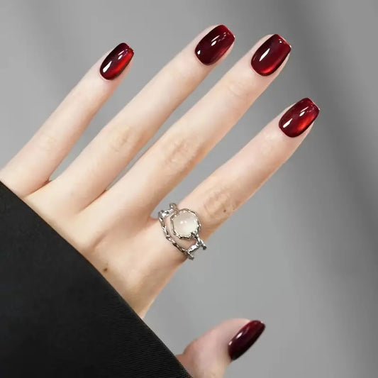RED CAT EYE NAILS