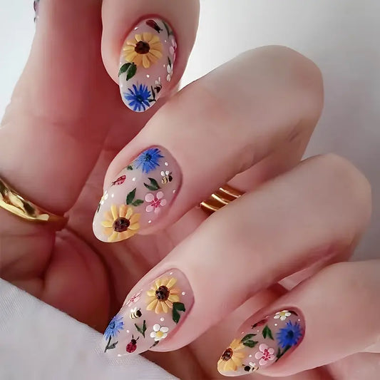 FRESH FLOWER NAILS